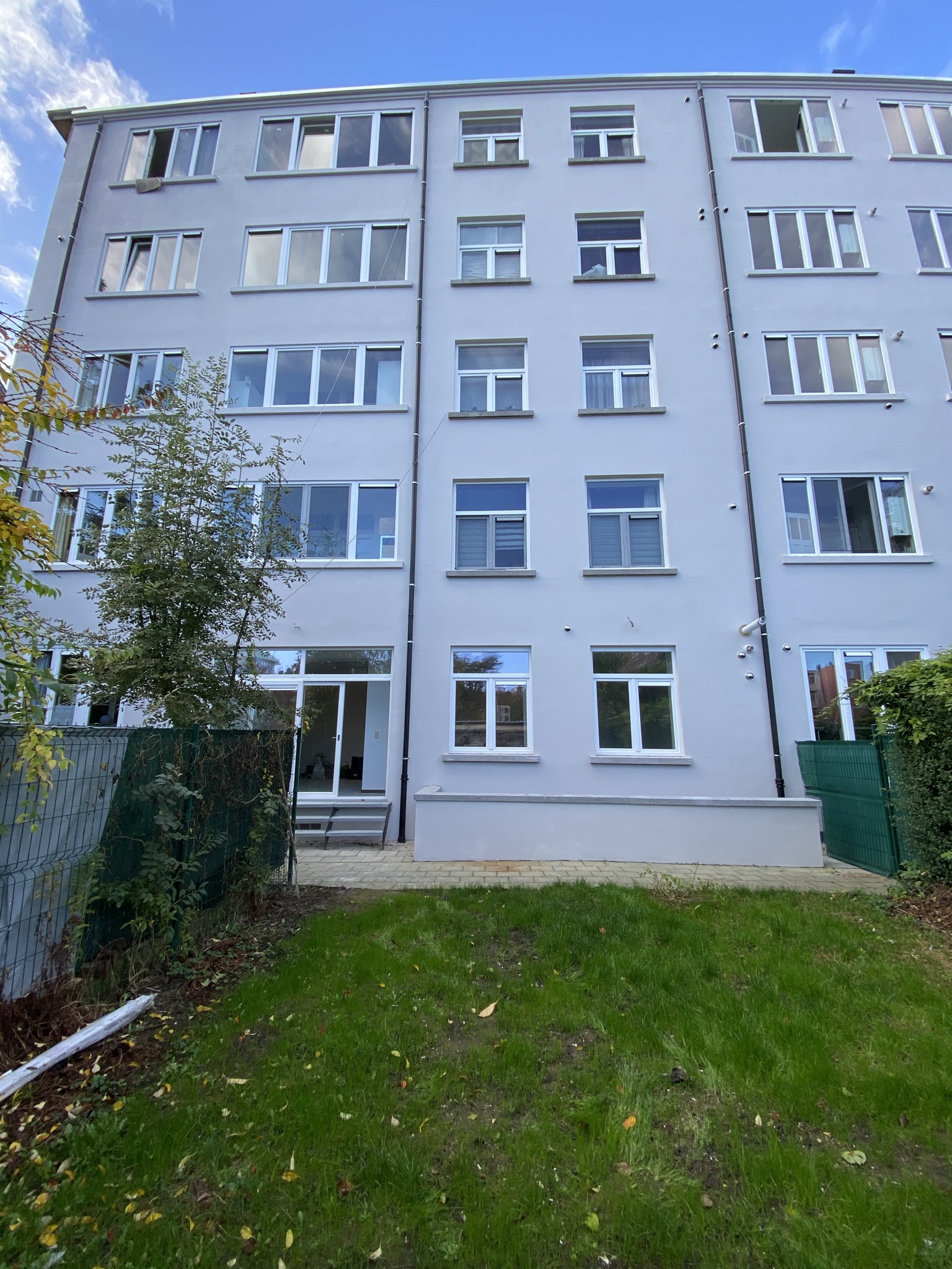 Façade 12