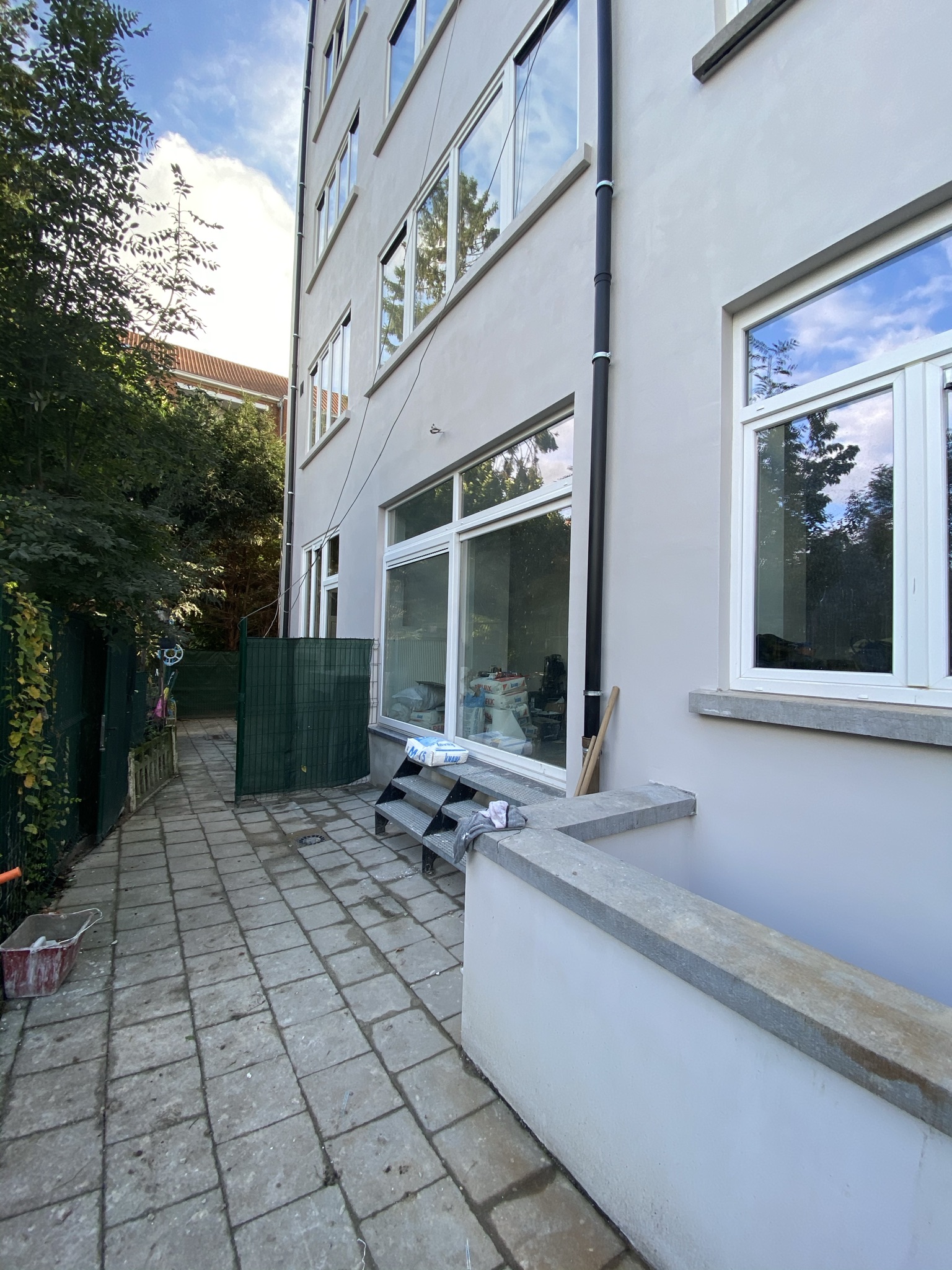 Façade 7